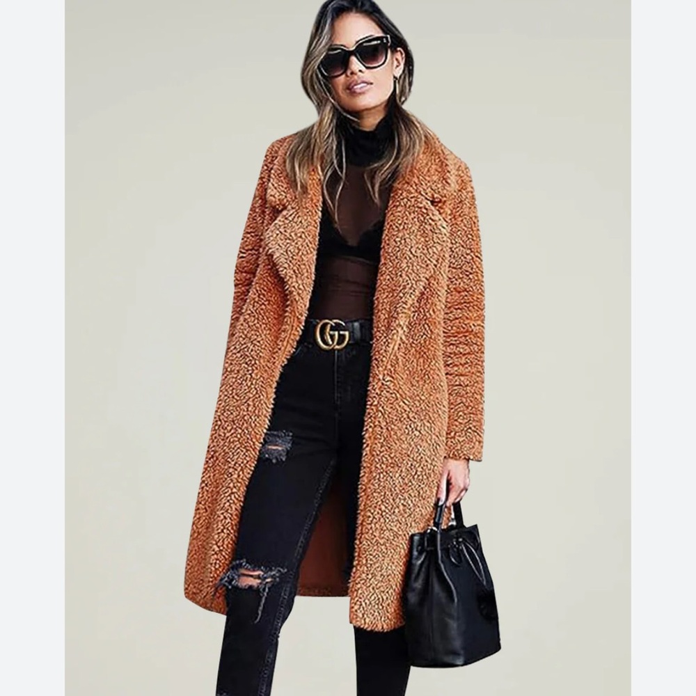 Tan Teddy Jacket with Cozy Texture and Versatile Style M